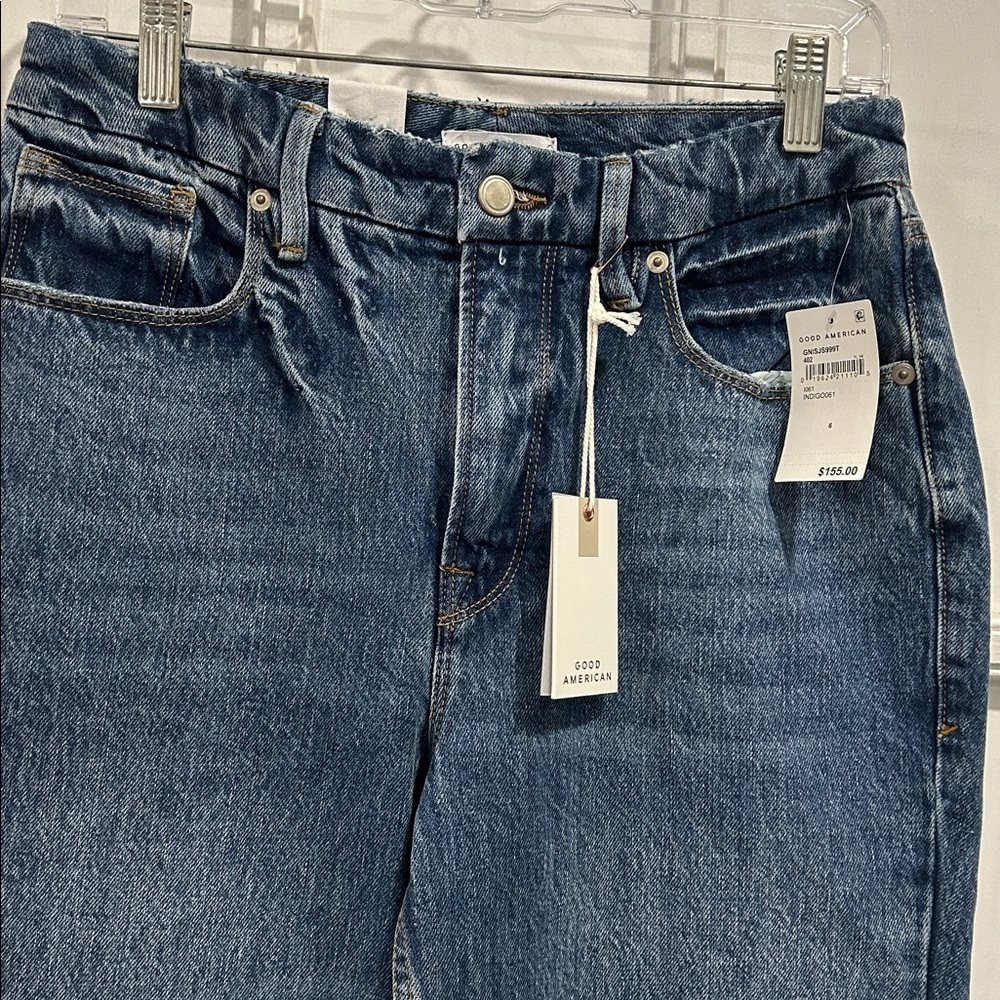 Good American Straight Leg Distressed Jeans in Dark Blue - Picture 3 of 7